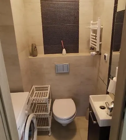 Apartament „nad Jeziorkiem“ *