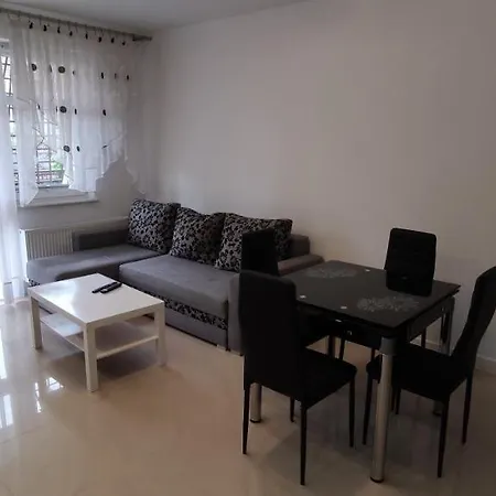 Apartament „nad Jeziorkiem“ Apartament